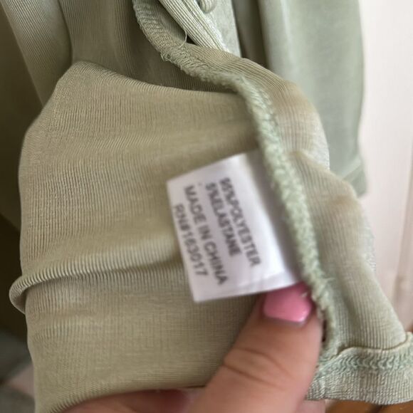 Pervical Green Shirt - 6 - Picture 4 of 5